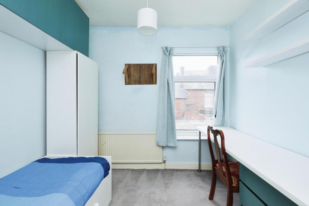 BEDROOM NO.2