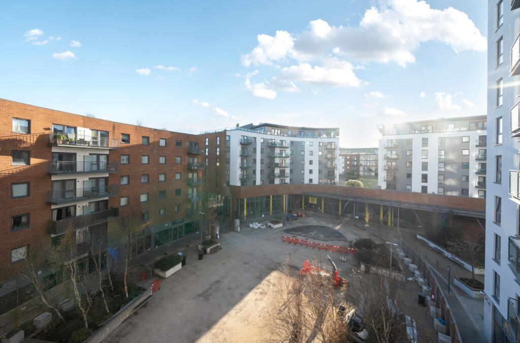 1371874-8-69209f1...