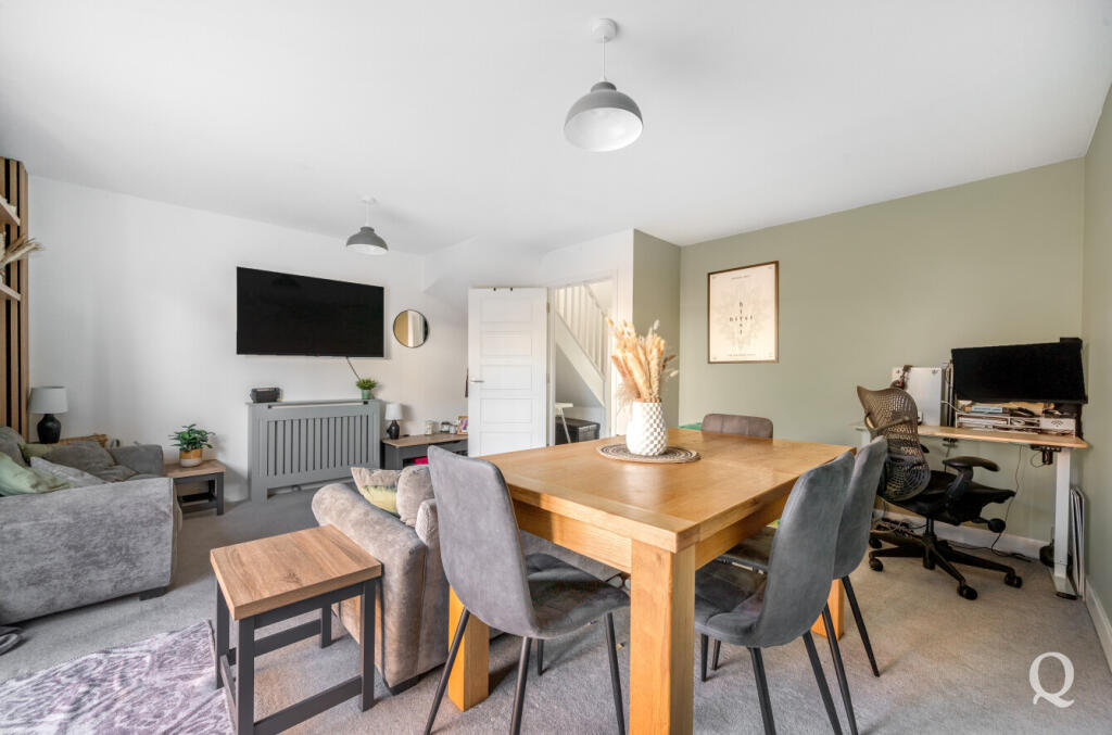 56906899-0415-4b3...