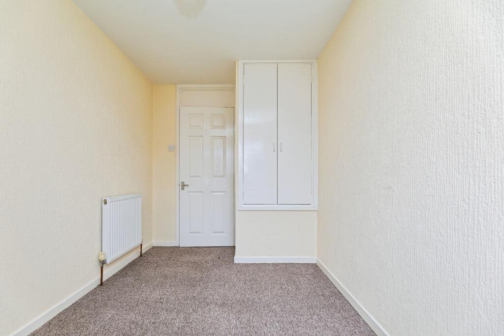 pbox-bedroom-346094.jpg