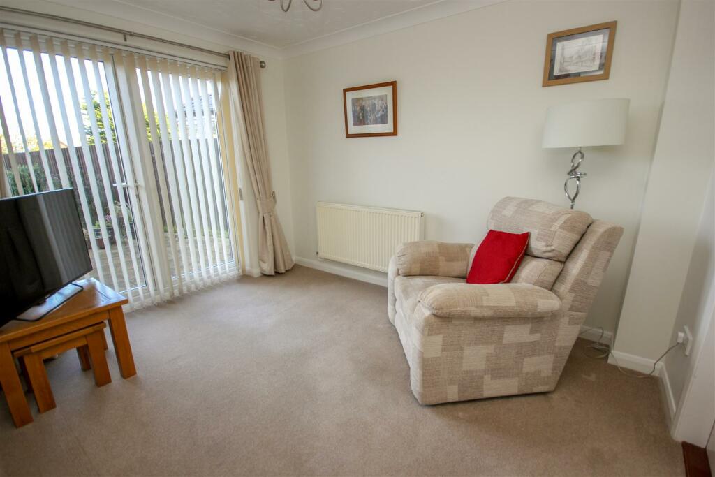 Dining Room1.jpg