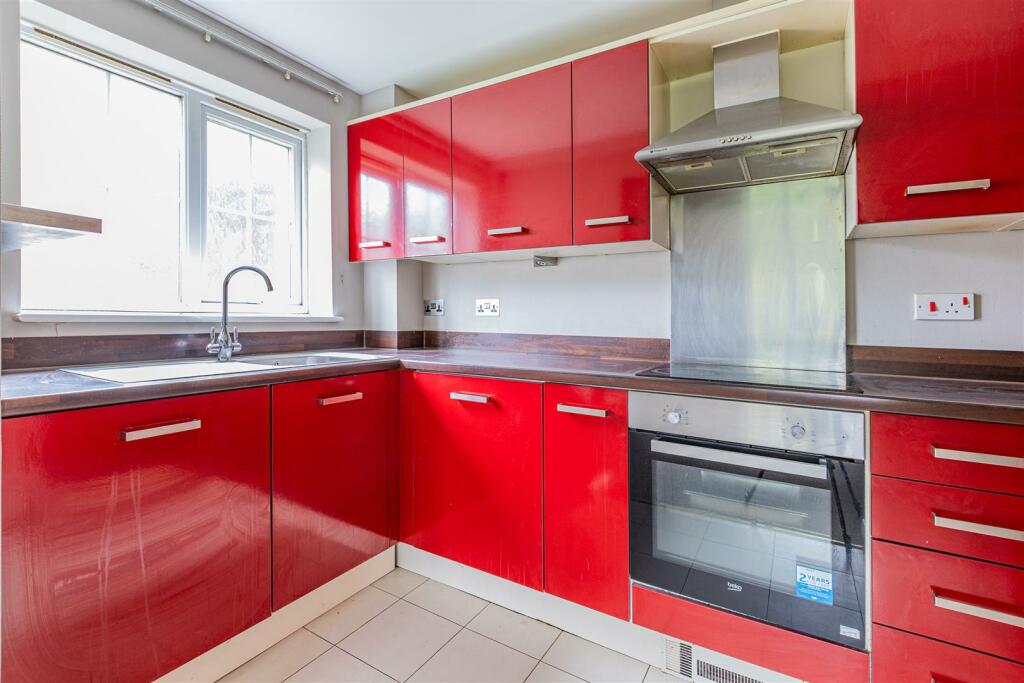 Marle Close 24-1.jpg