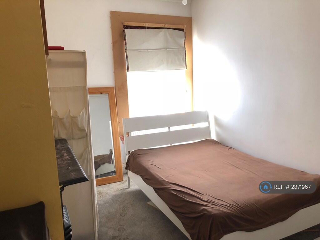 420 Room 1