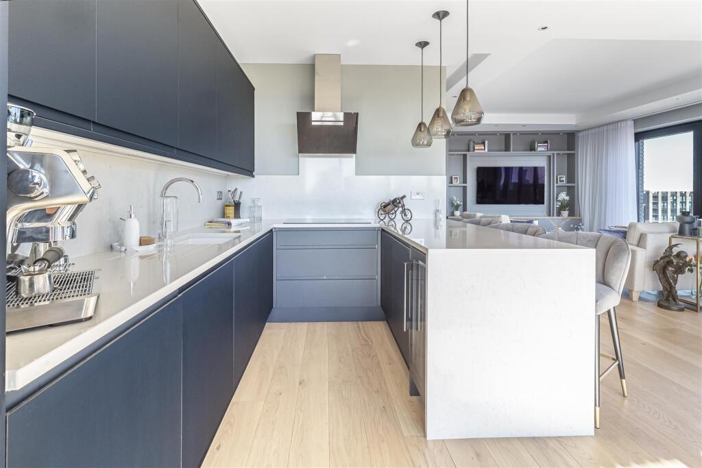 2107 CORSON HOUSE_PRINT_09.jpg