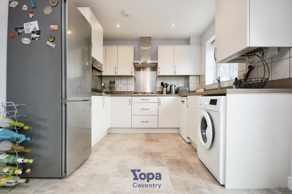 43be3876-Kitchen.JPG
