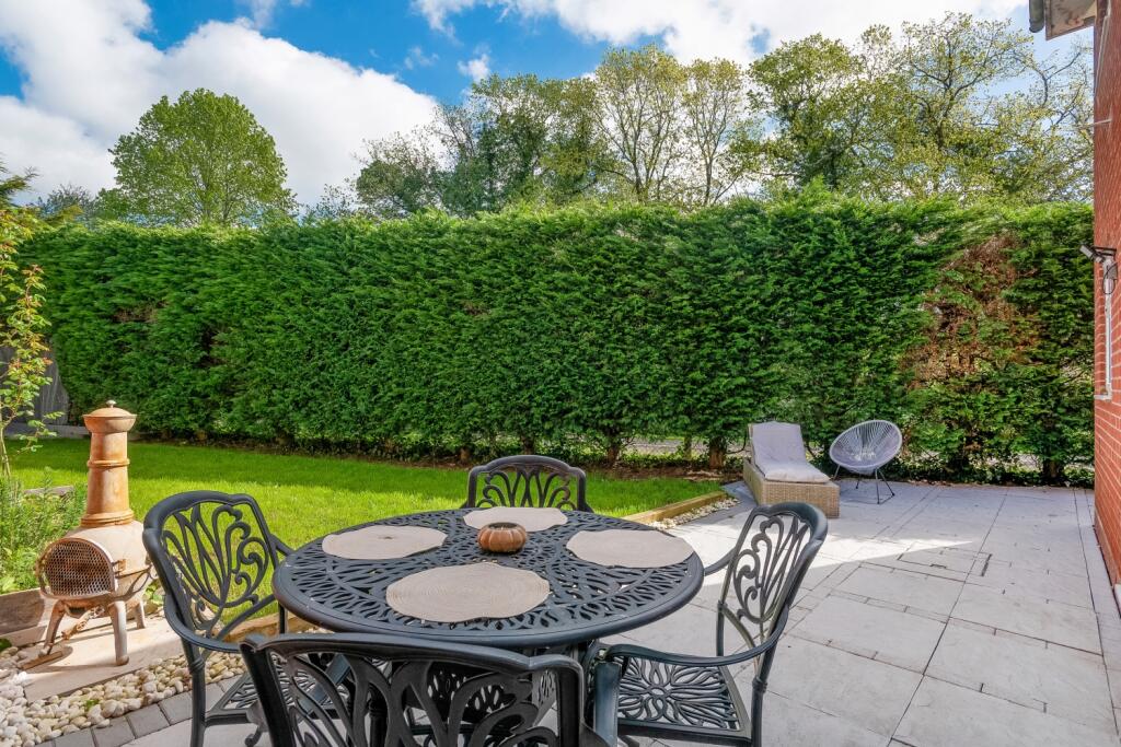 51 St. Andrews Crescent-9