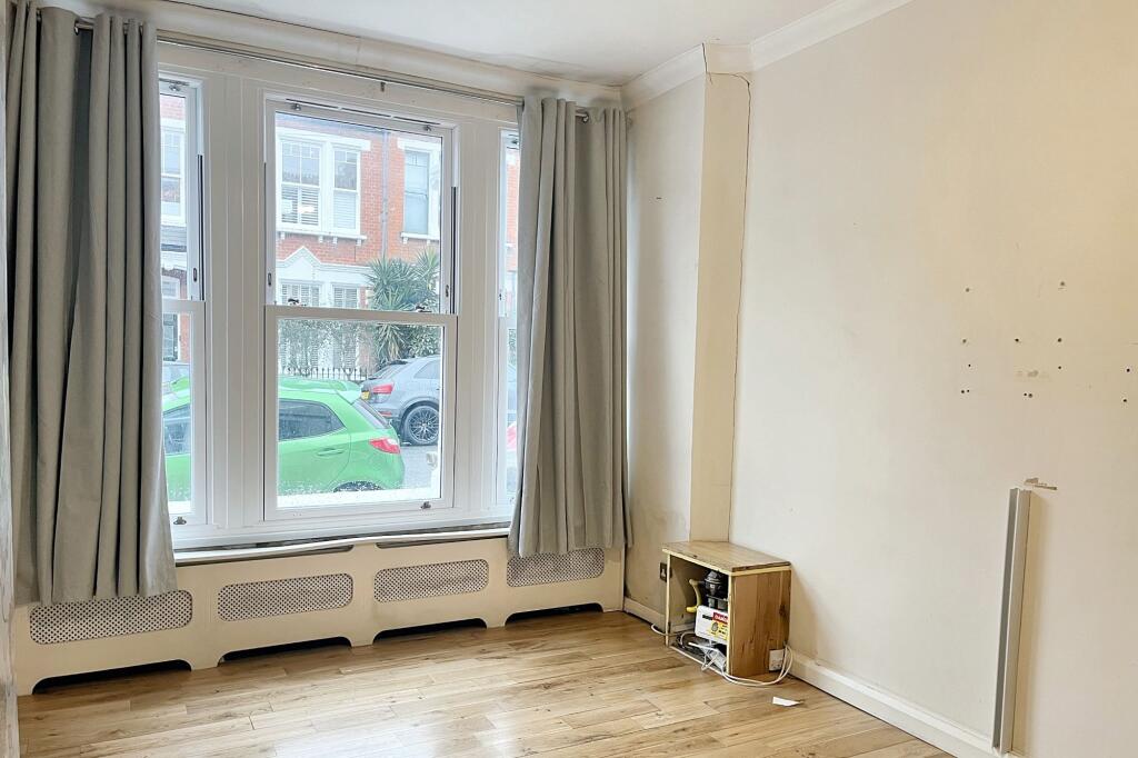 68 A &amp; B Gosberton Road, Balham SW12 8LQ