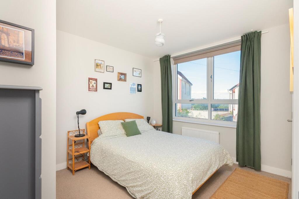 1B4RTN - Bedroom D.jpg