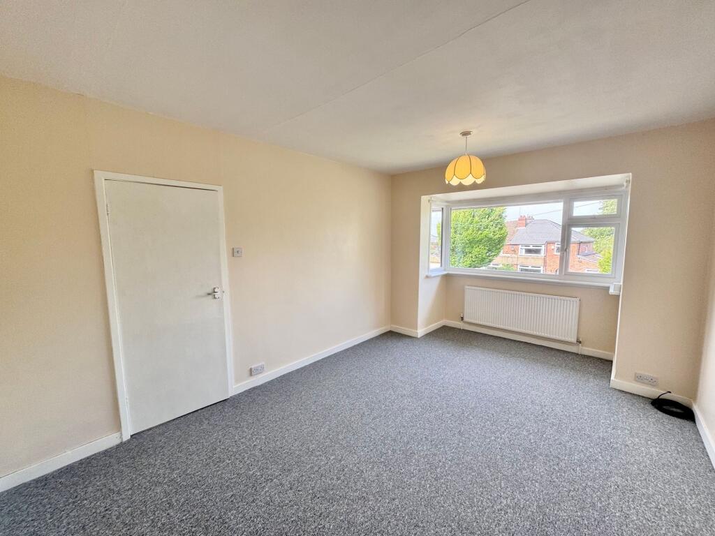 Bedroom (front right)