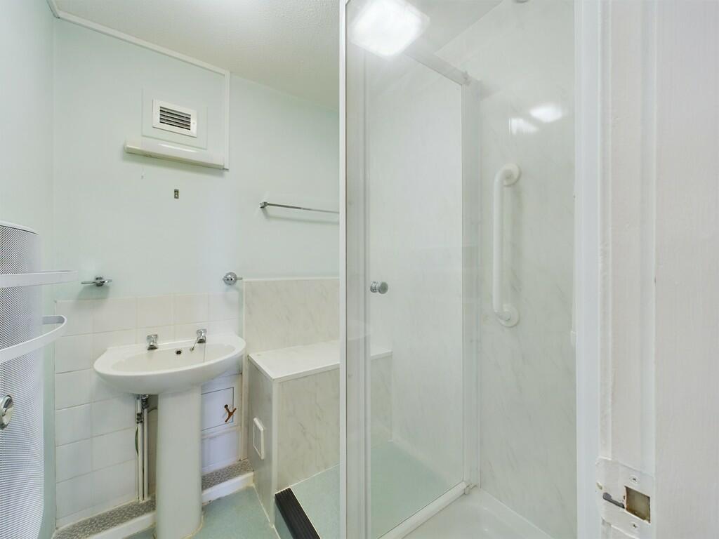 CAM02089G0-PR0269...