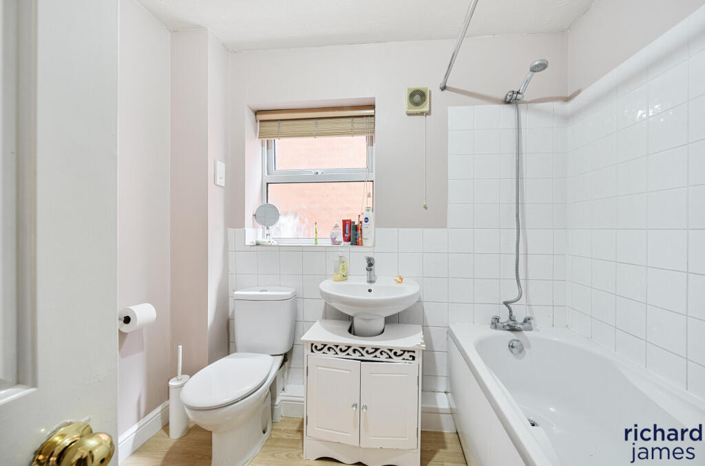 3ad5b92c22954b4e9e5dc3d783c3fc30