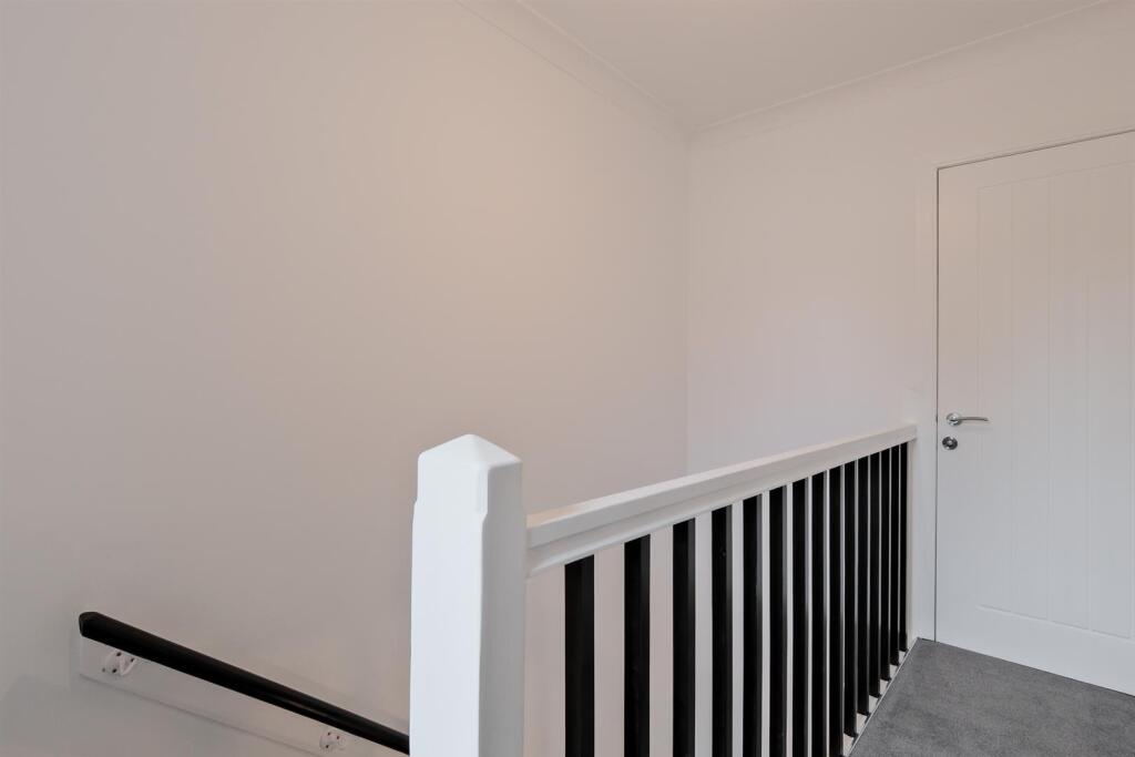 030-68 Butterburn Park, Hamilton ML36 SJ.jpg