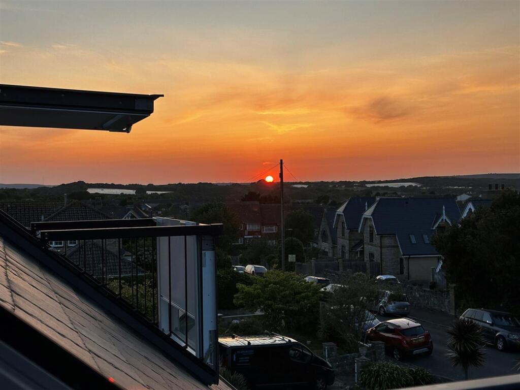 view 5.jpg