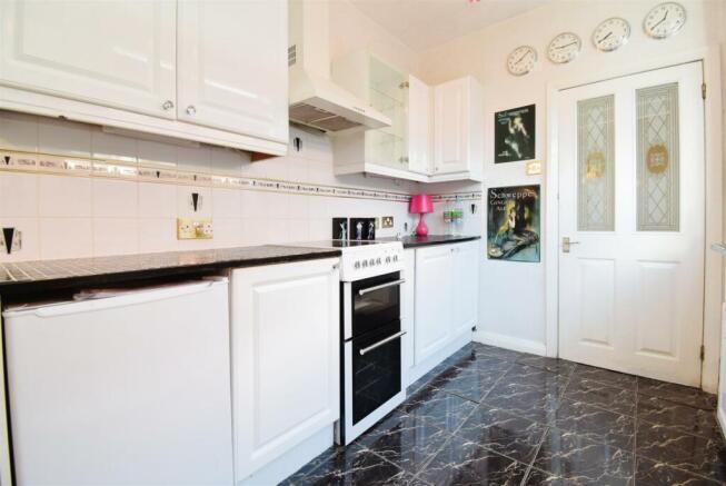 73331 32379371 IMG 05 0000 Max 656 T202502101627.jpeg