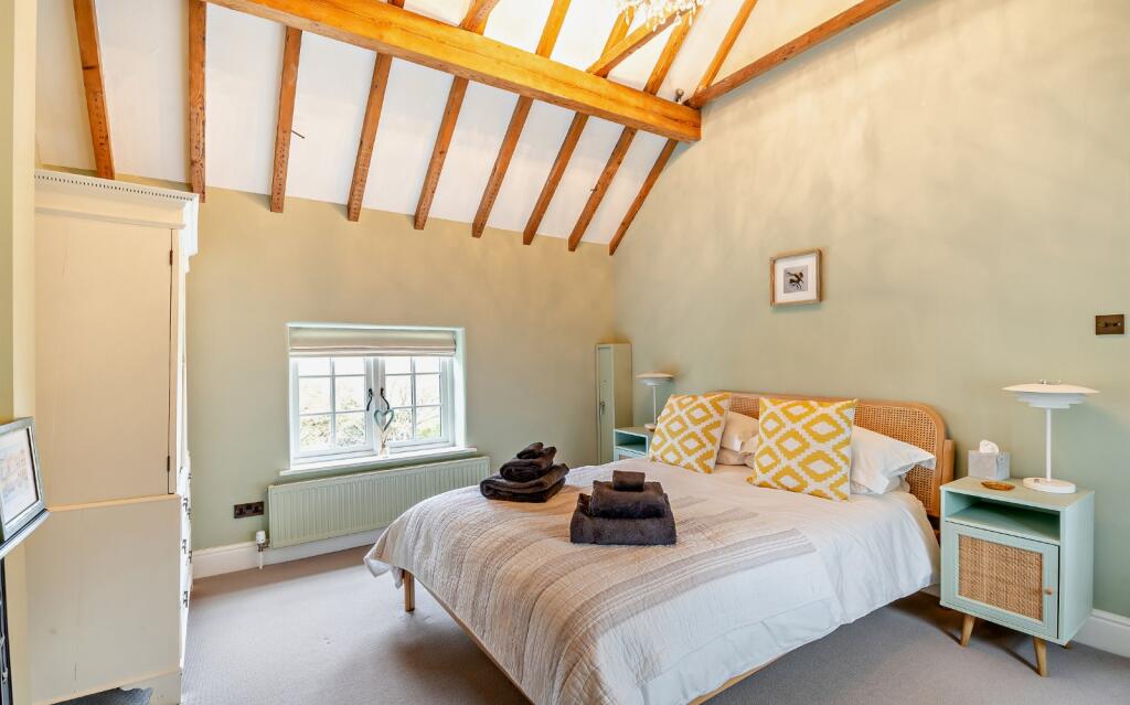 Guest Bedroom 4