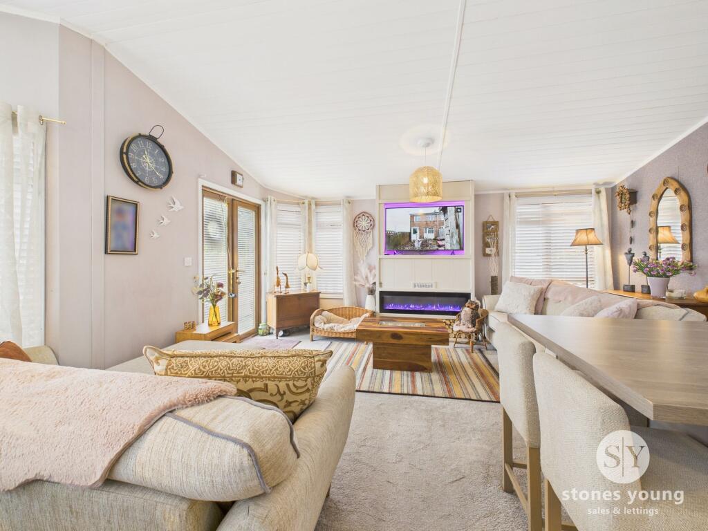 Open Plan Living Dining Kitchen