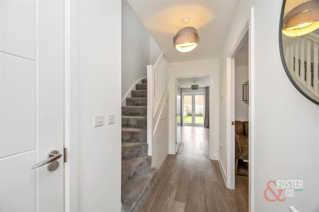 Goldcrest Drive, 67-017.jpg