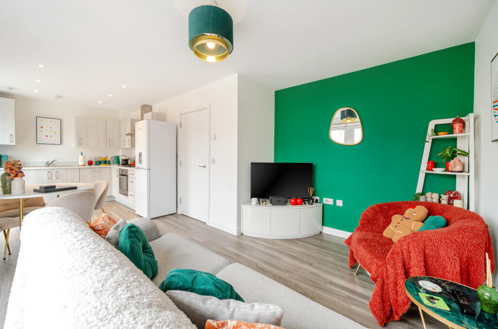 1341176-17-689dbb...