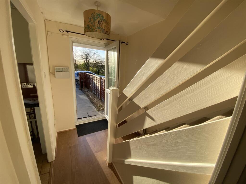 Hallway.jpeg