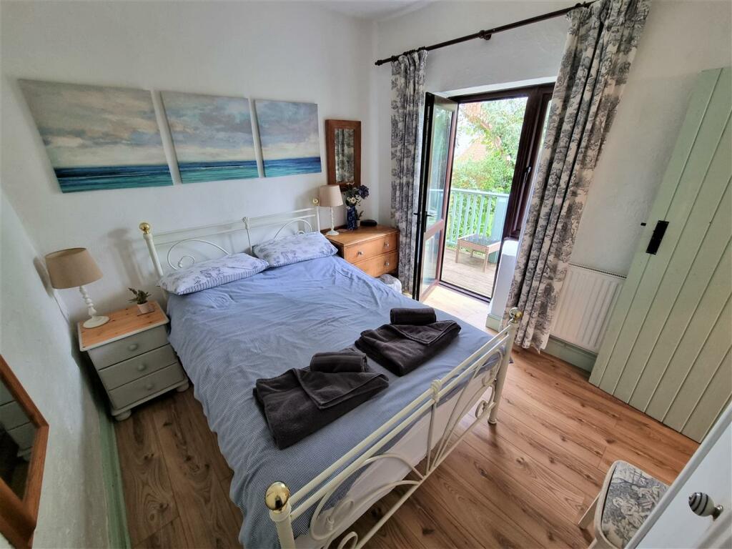 Bedroom 2.jpg