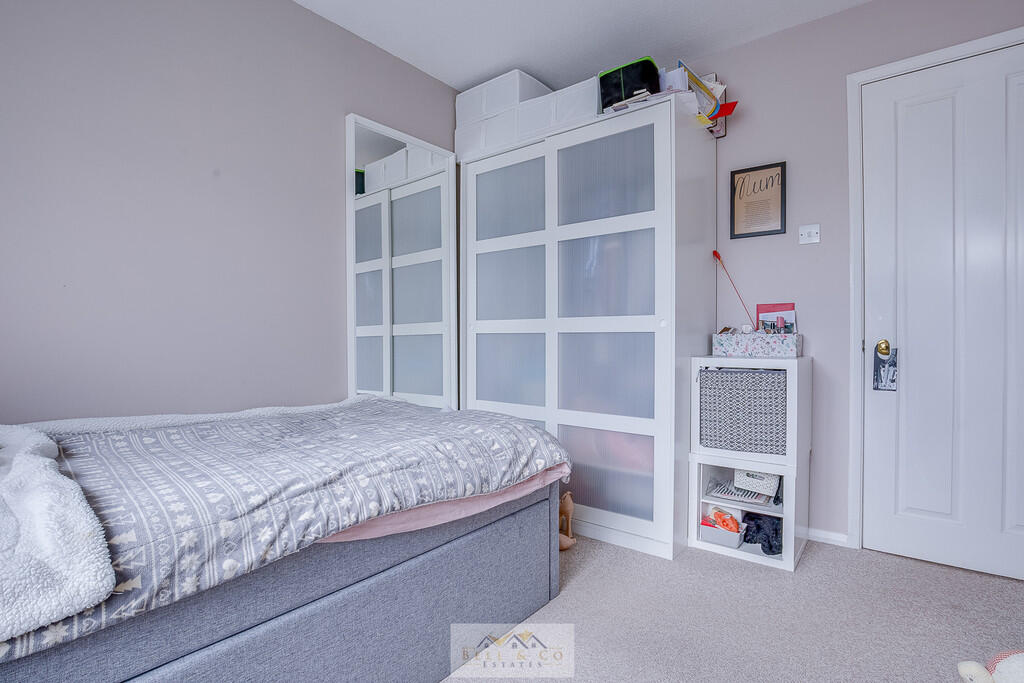 Bedroom 2.3