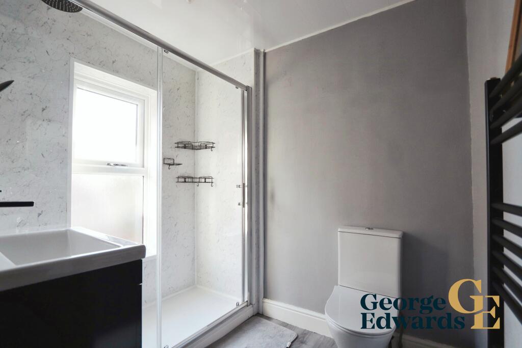 Family Shower Room