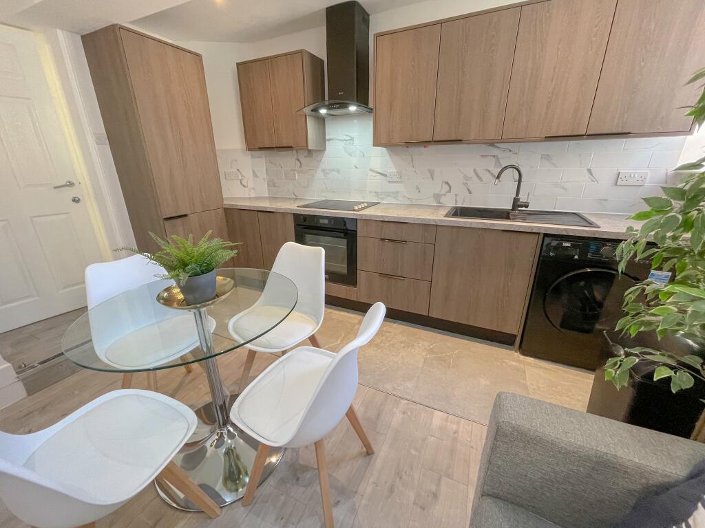 Flat 1, 26 Colquitt 