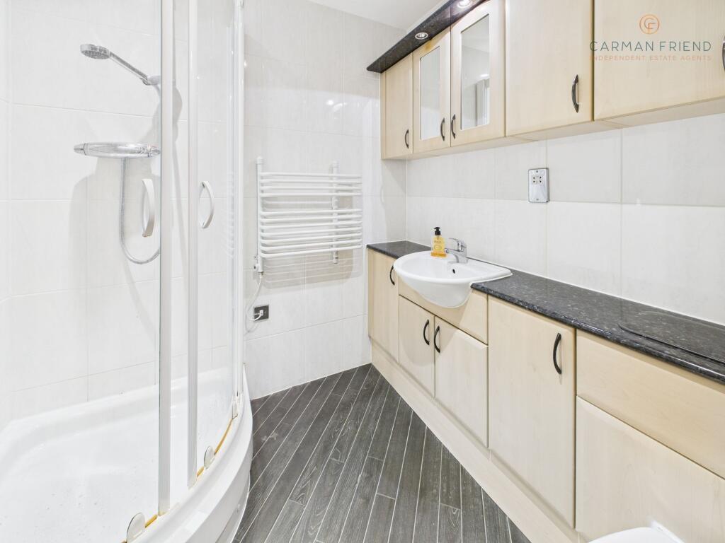 Ensuite