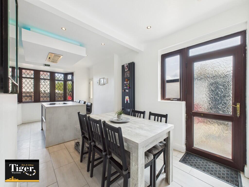 CAM03440G0-PR0333...