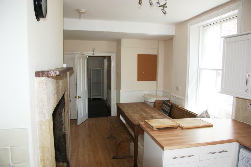 54 Holly Avenue (4)