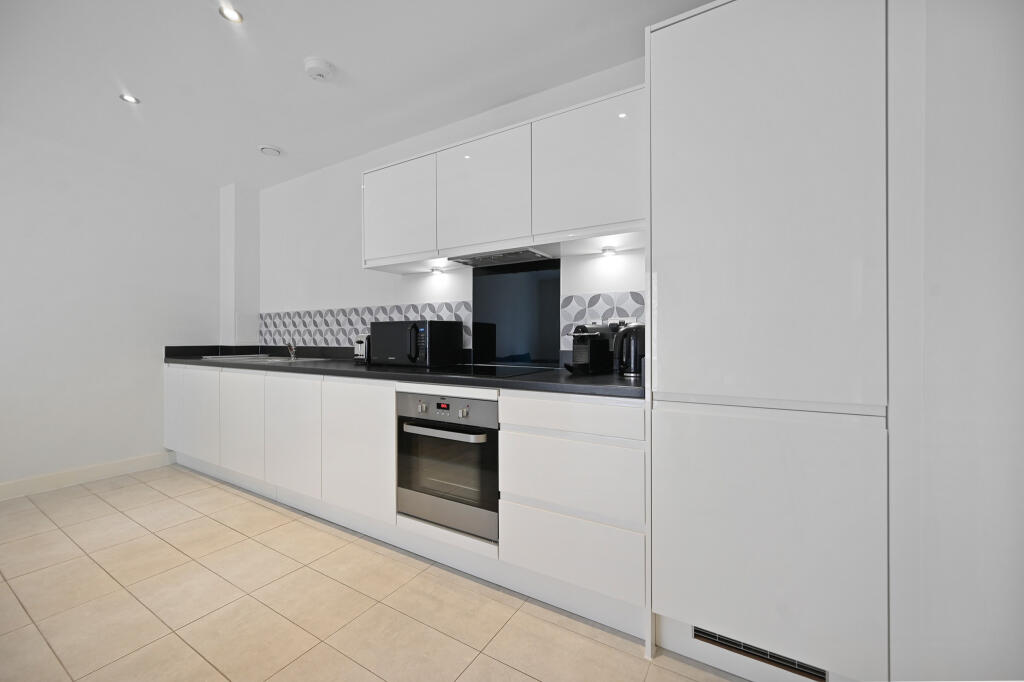 RCCS- Flat 8, Wallace House- Kitchen 3 (1)