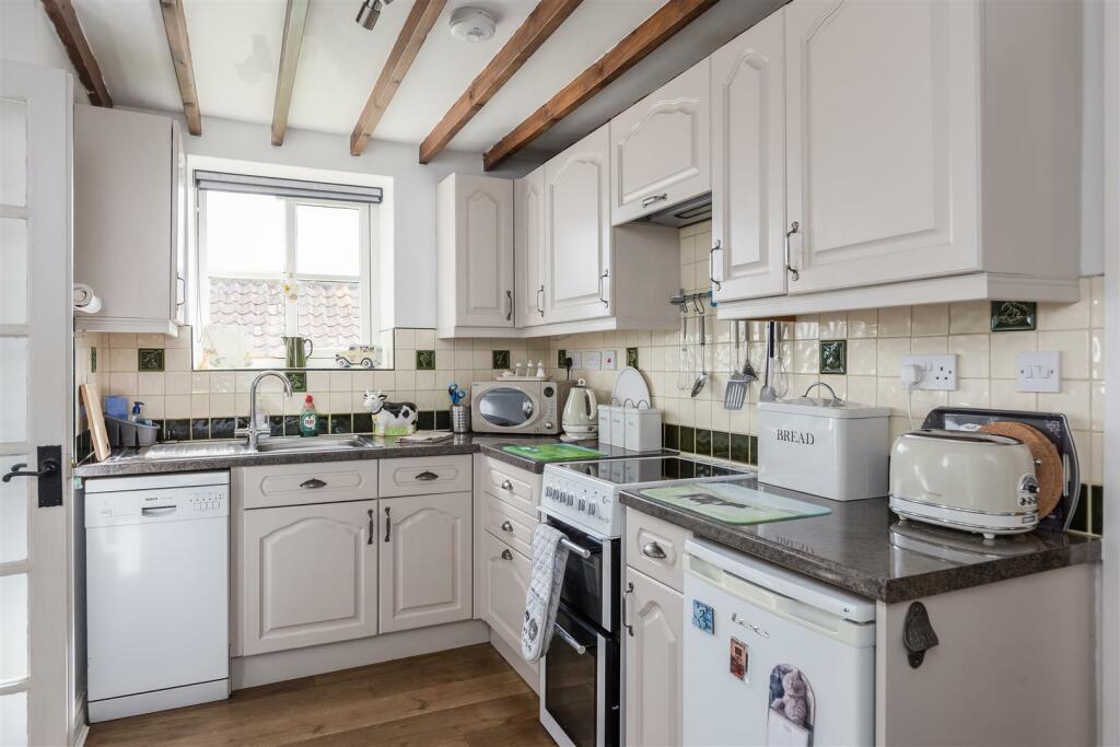 Breck House Farm Bungalow Kitchen Dining Room-2.jp