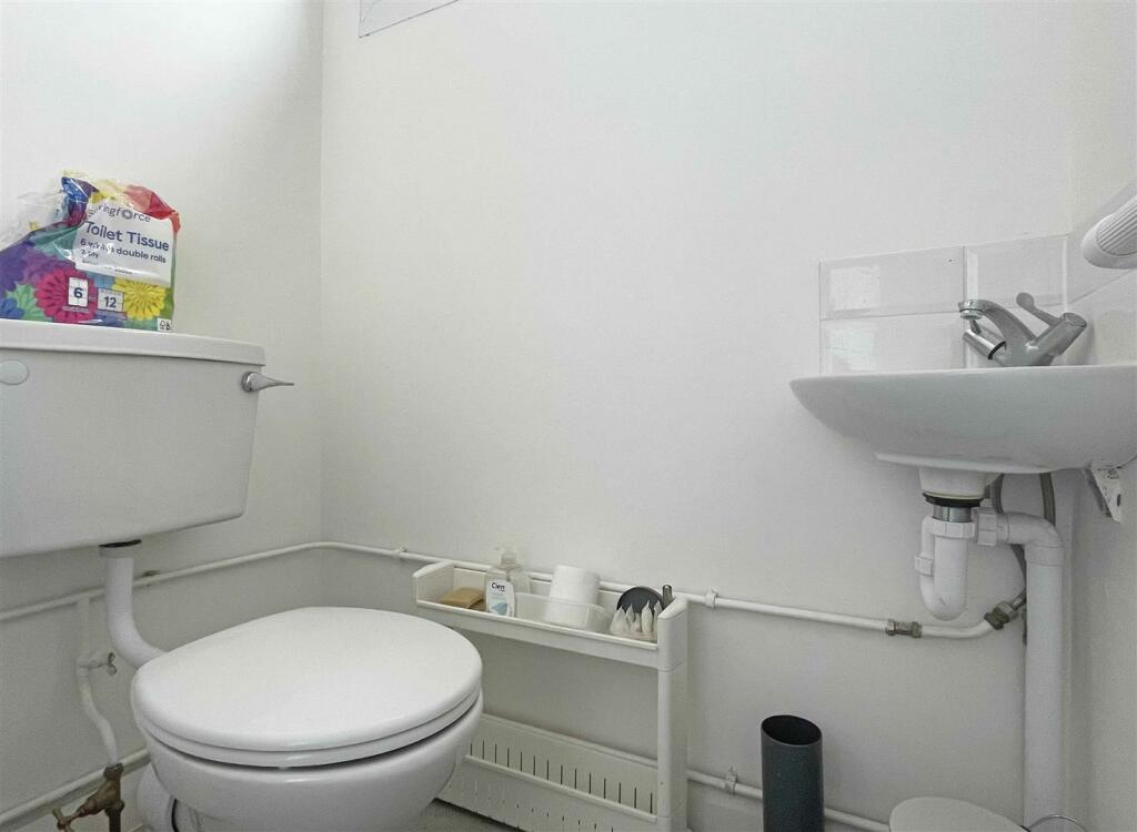 Cloakroom.jpg