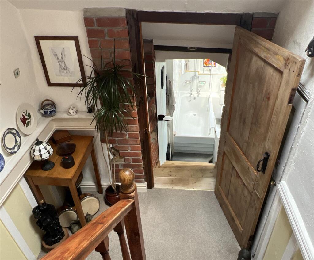 Landing and stairs