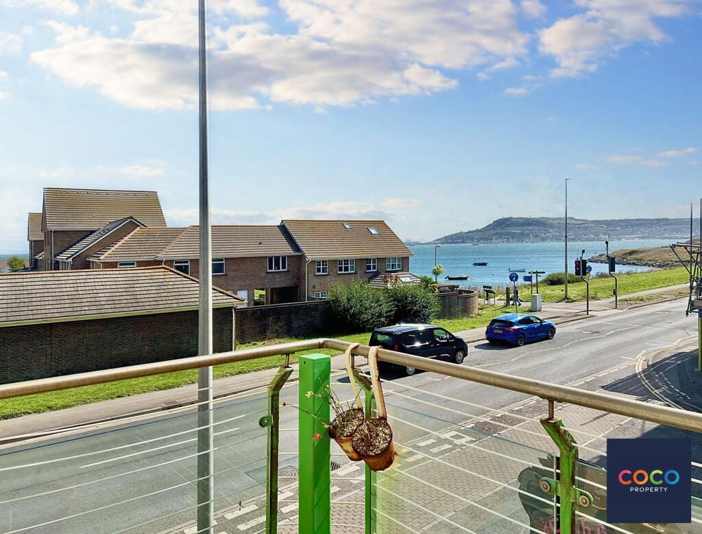 Balcony View Bed One