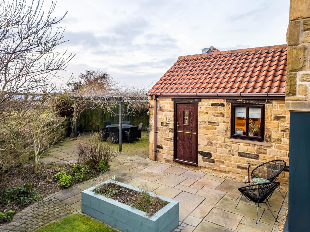 Rear patio 