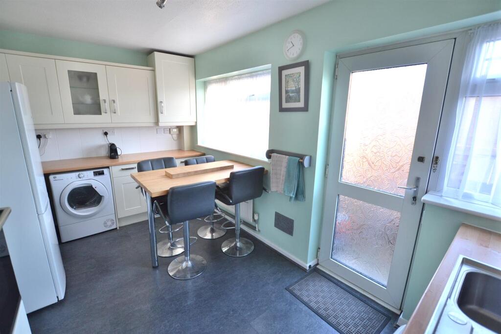 Fitted Dining Kitchen