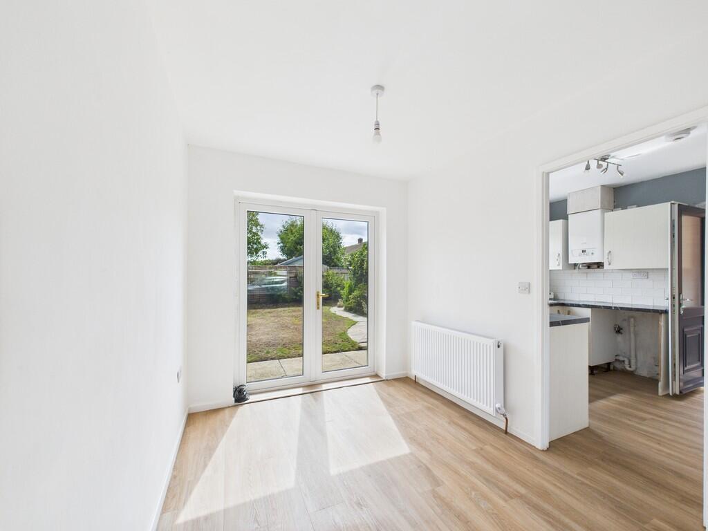 CAM01835G0-PR0275...