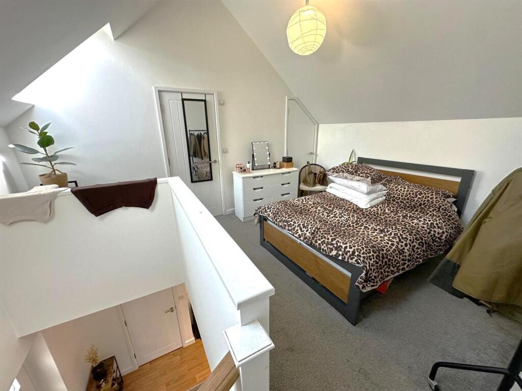 Staircase Bedroom.jpg