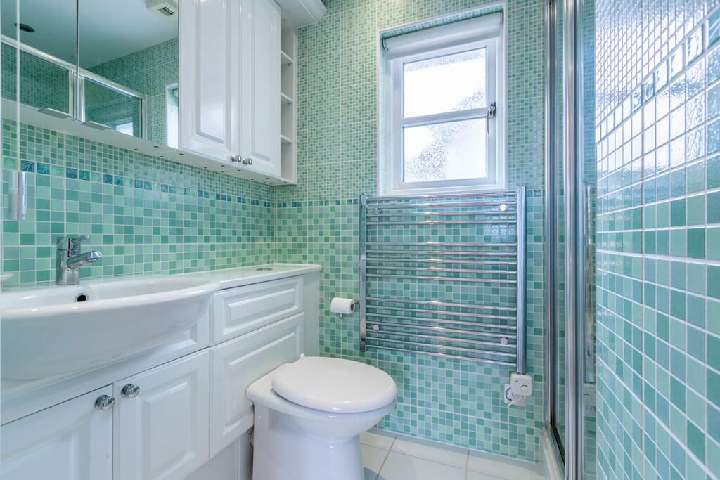 En-Suite Shower R...