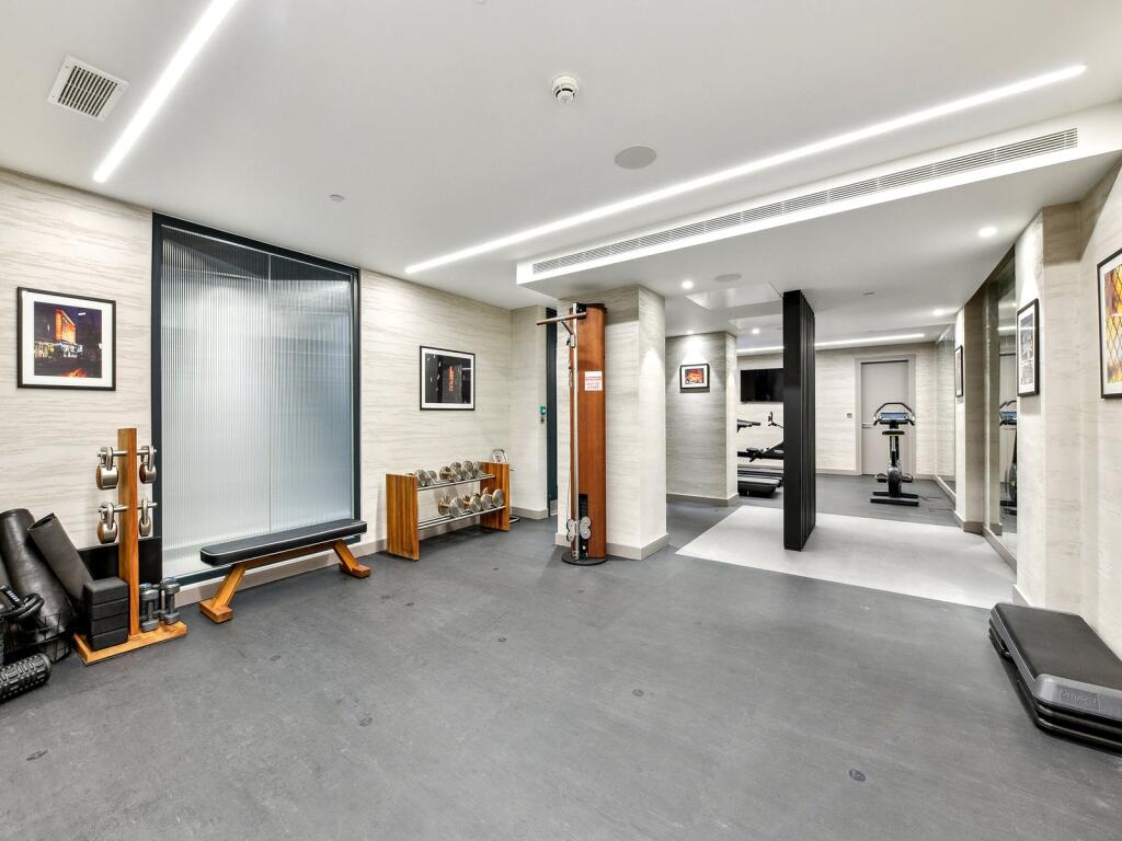 2.02 Parker Street