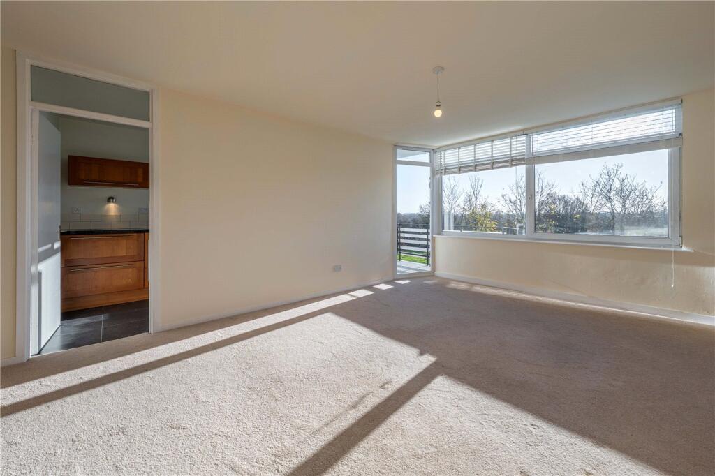 Newbold Terrace East, Leamington Spa, CV32