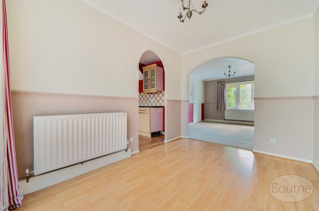 daa99c19-80d5-486...