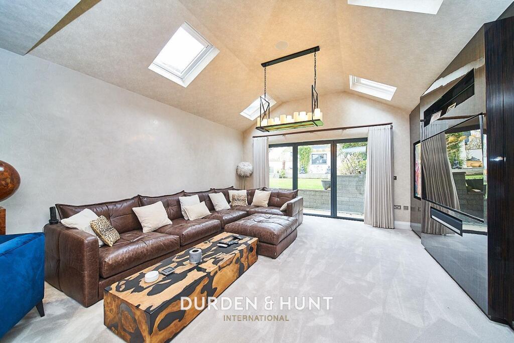 Connaught 34_result.jpg