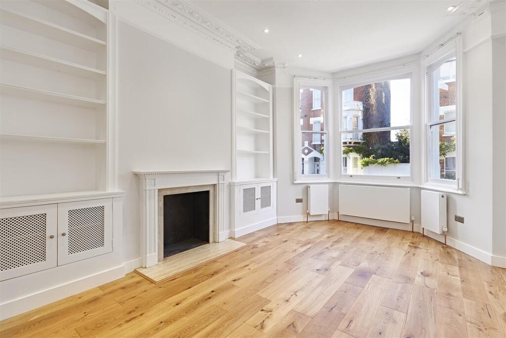Lettings Brook Green Aynhoe Road - Reception.jpg