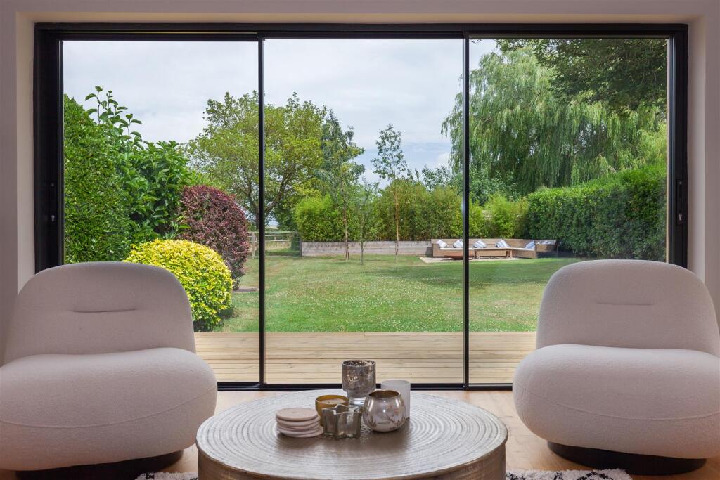 Dining Room - Sitting Room 4.jpg