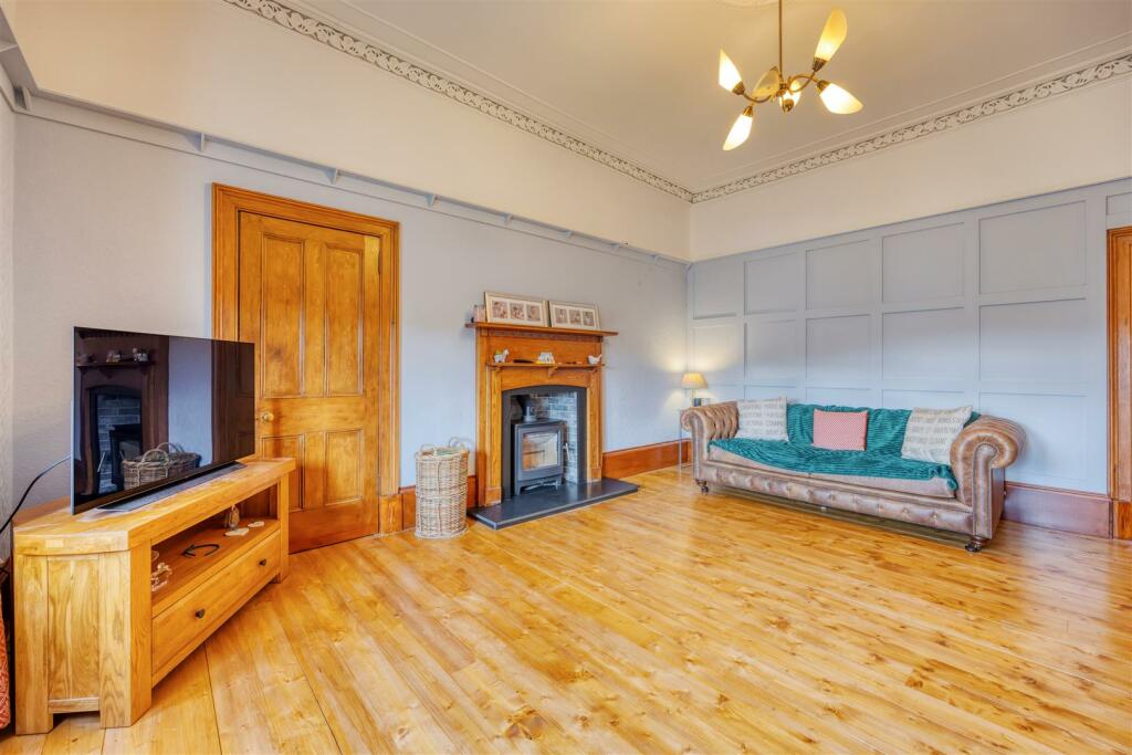 26_AUCHINLOCH_RD_LENZIE_020.JPEG