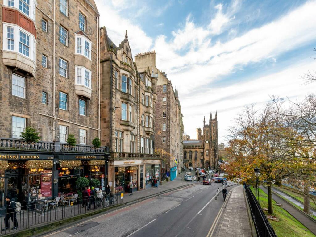 71884_NorthBankStree