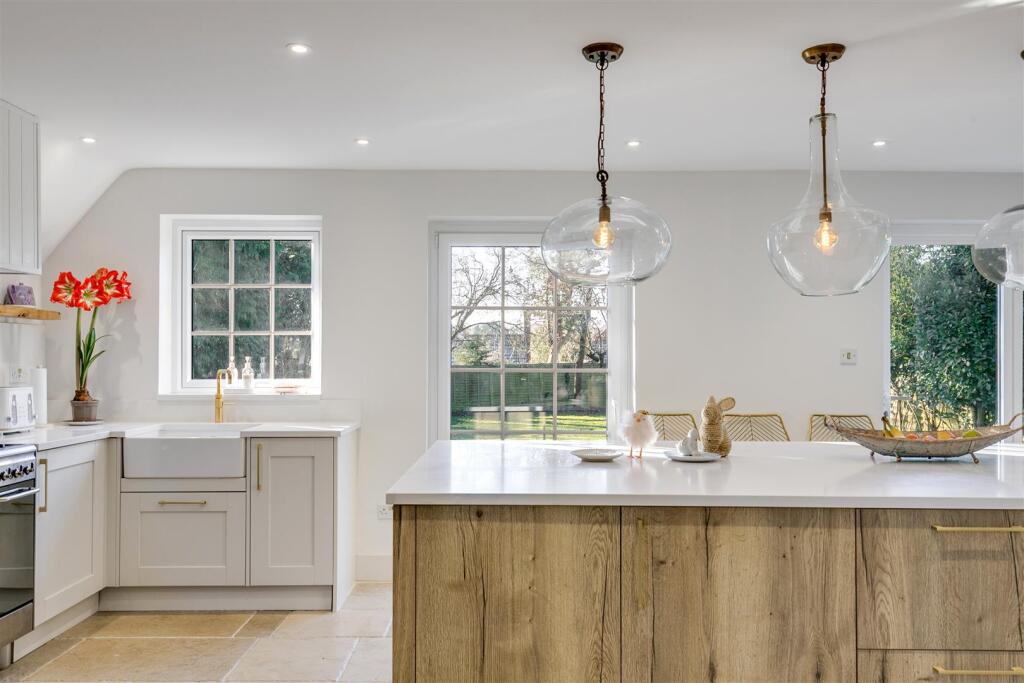 Wilbury Road 129-1.jpg