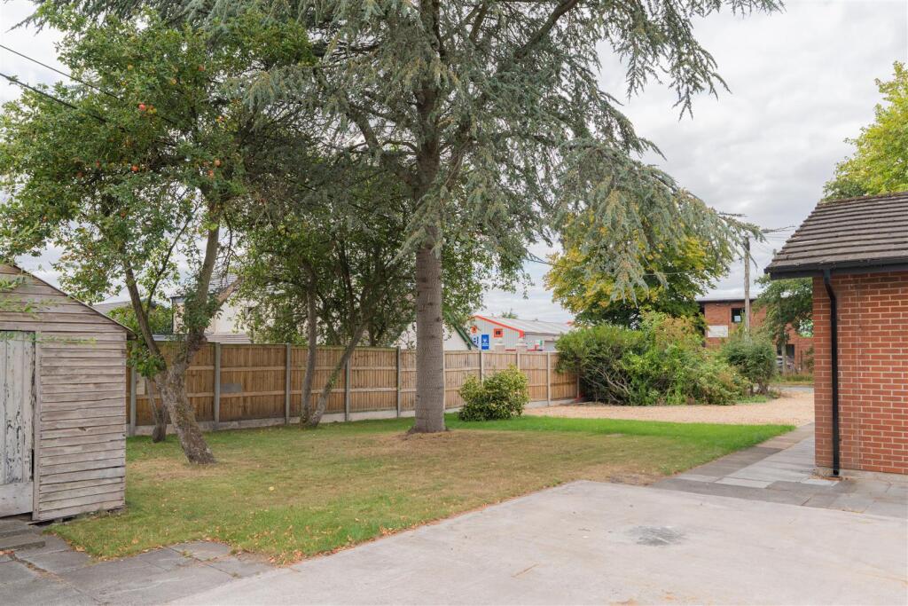 76 Chapel Street-18.jpg